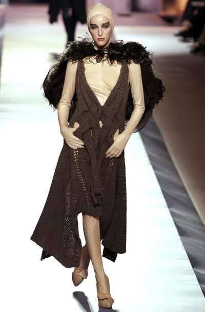Look 17